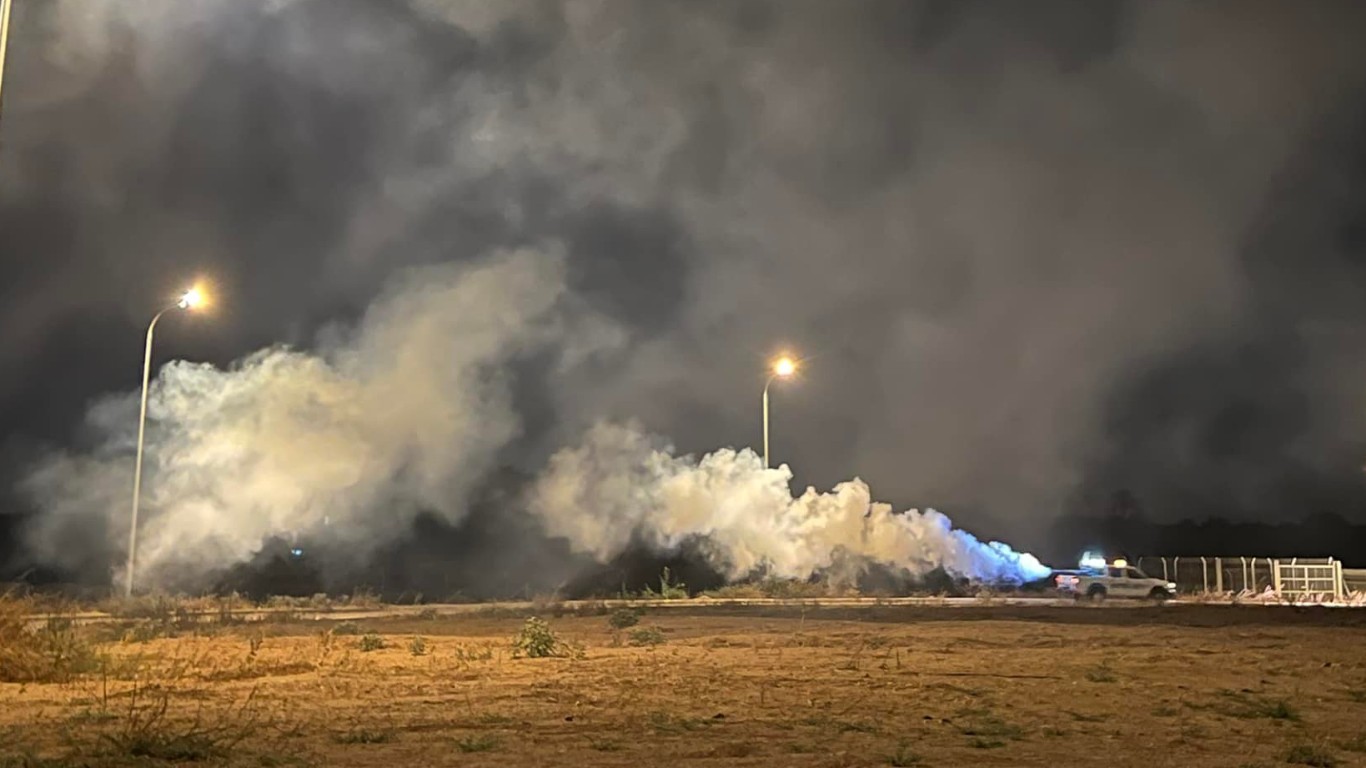 استمرار أعمال مكافحة البعوض