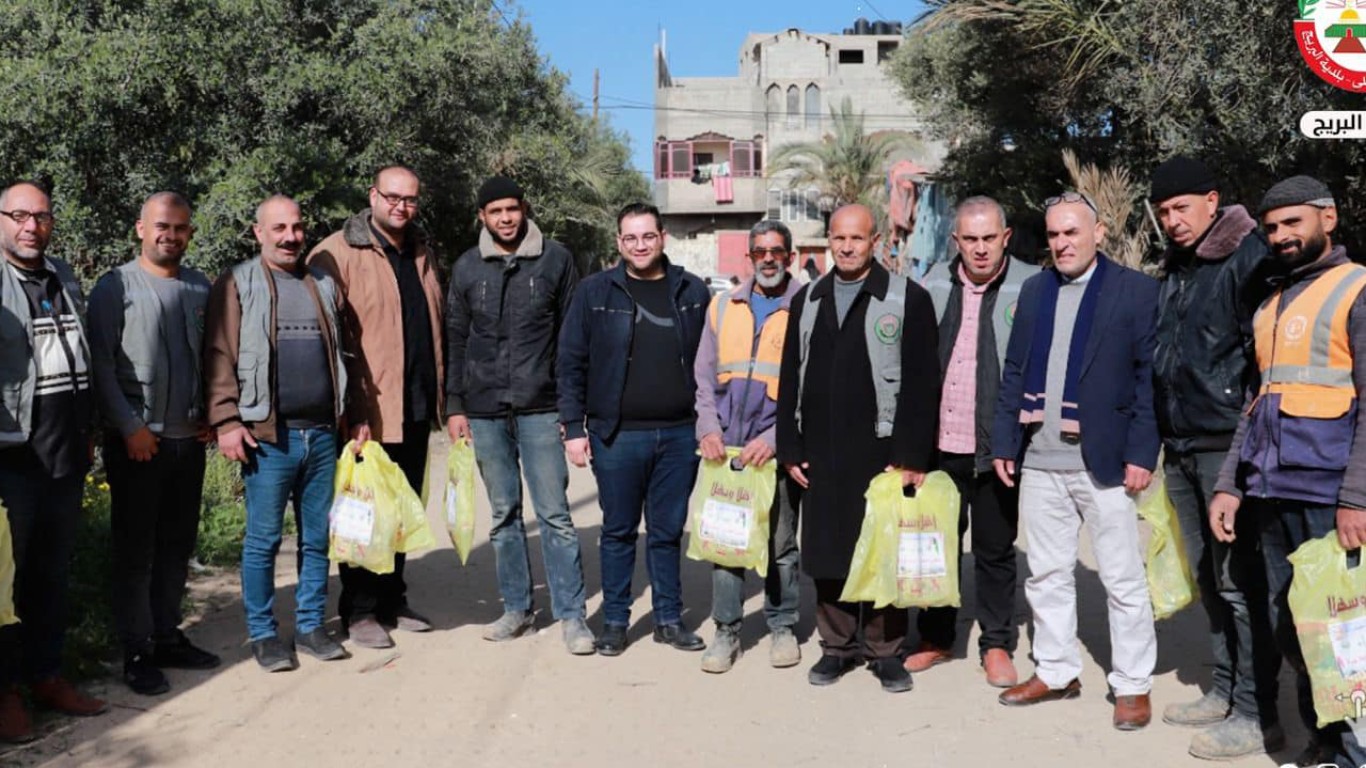 جولة تكريم لعمال المياه والصرف الصحي